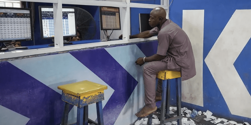 Why Lateef bets his life savings on Chelsea – Blame Opay, Palmpay, and Nigeria's fintech trap! 2 image 1