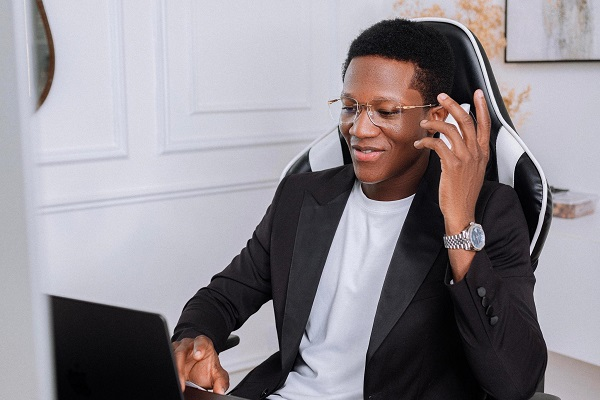 Ahmed XM wants to build a crypto estate where you can only pay with coins